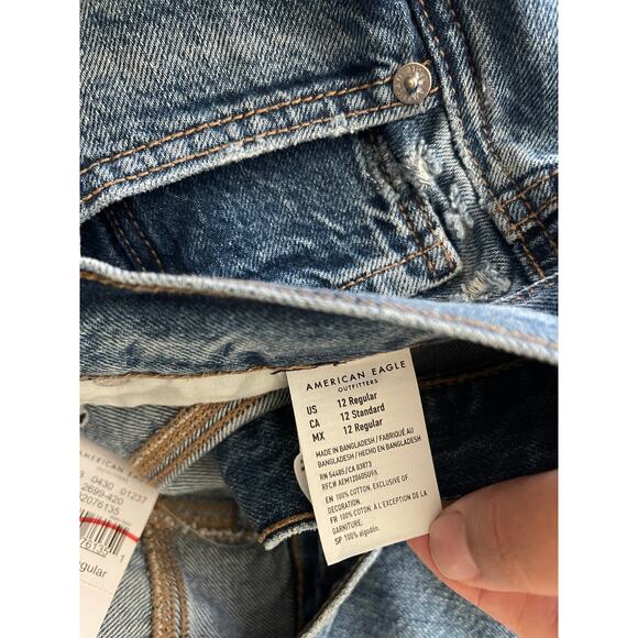 American Eagle Outfitters Womens Frayed Hem Mom Jeans Size 12/ 31W NEW - Picture 11 of 14